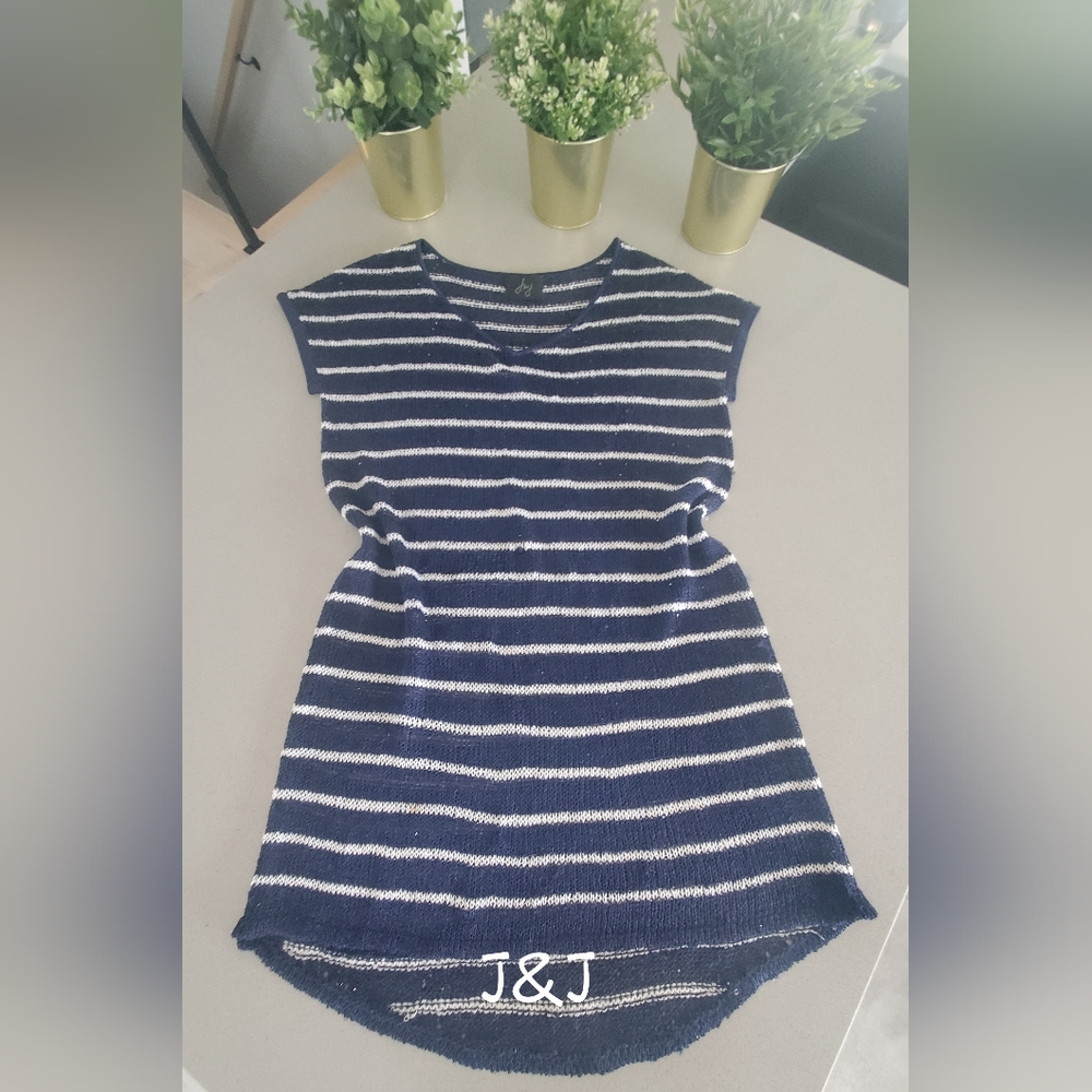J&J Très belle tunique rayée en tricot bleue marine et blanche, pastilles argent
